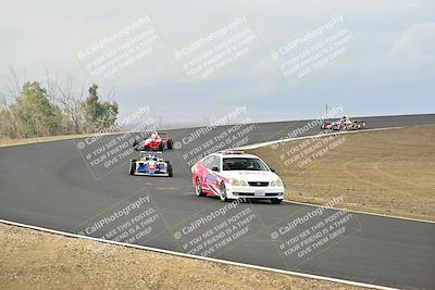 media/Jan-26-2025-CalClub SCCA (Sun) [[cfcea7df88]]/Group 2/Race/